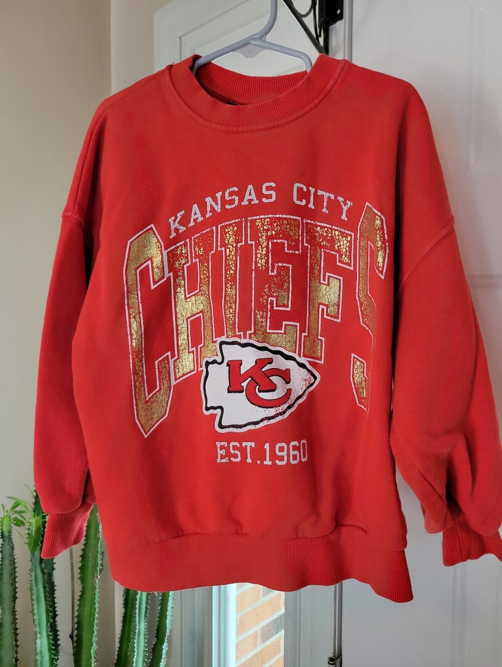 Vintage NFL Kansas City Chiefs Red Cewneck Sweatshirt, Size Kids 6-7Y
